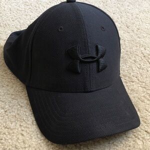 Under Armour Black Baseball Cap Never Worn